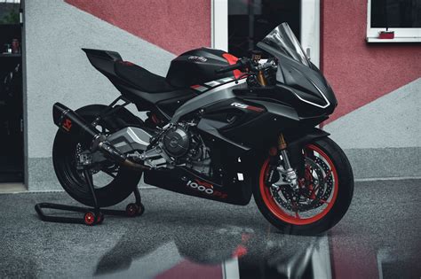An evolution of a system that was designed for highest-level racing, the RS 660&39;s APRC package includes ATC Aprilia Traction Control, adjustable traction control based on precise, high-performance operating logic. . Aprilia rs 660 tuning